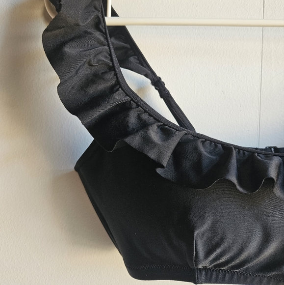 J.Crew Ruffle Scoopneck Bikini Top in Women's M - Picture 4 of 16